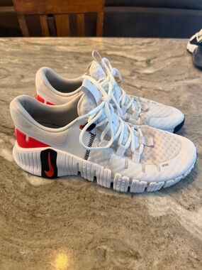 Men’s Nike Metcon Training Shoes - Size 9